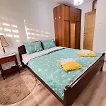 Apartment S&M